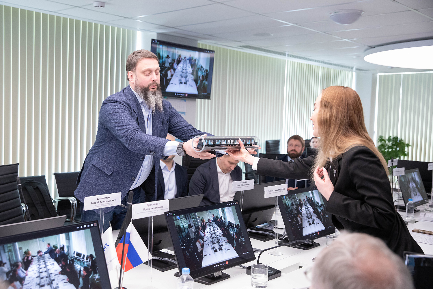 На Метровагонмаше промышленные предприятия Мордовии и Трансмашхолдинга обсудили вопросы кооперации 